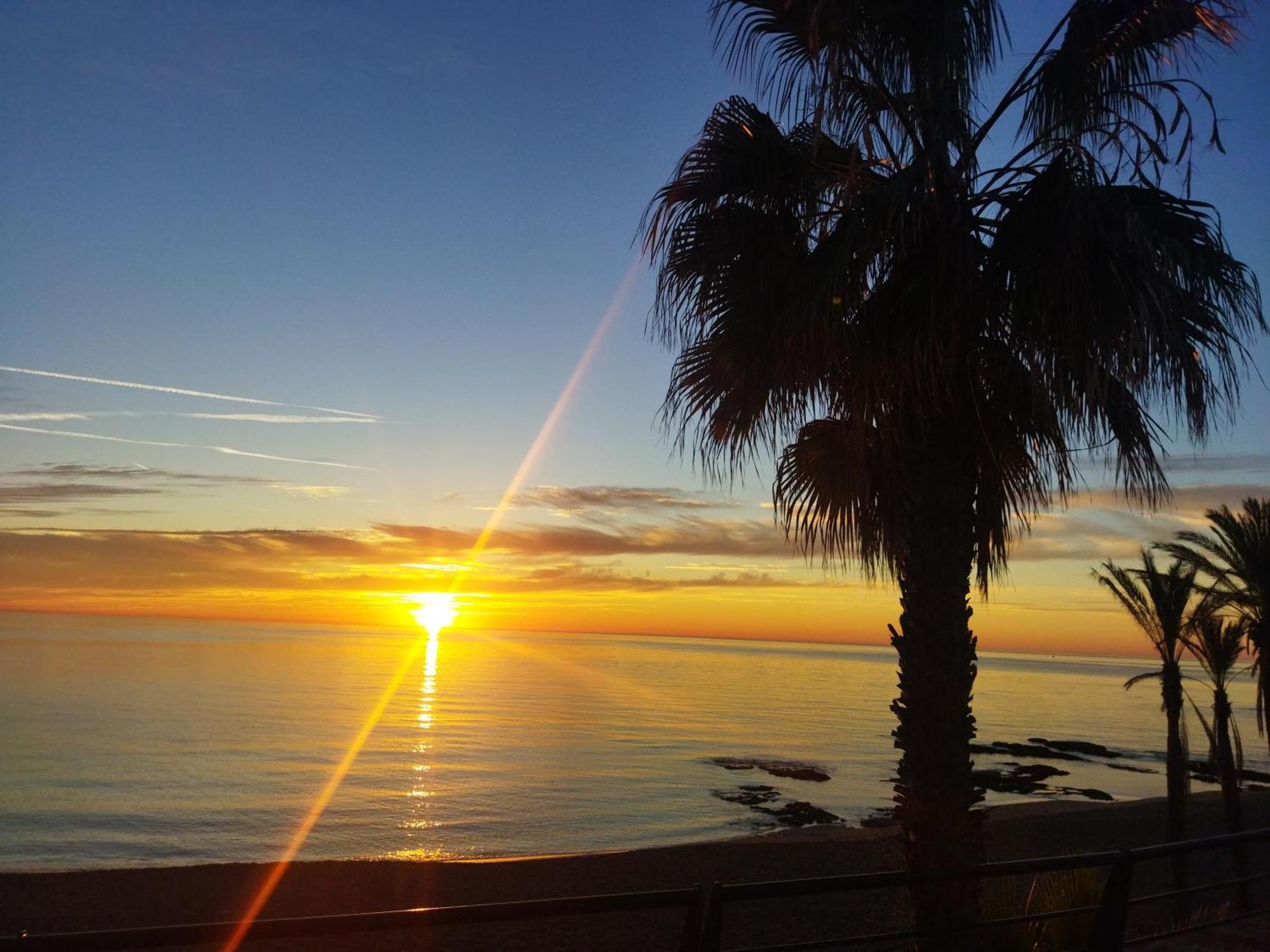 Estudio Jupiter Con Fantasticas Vistas Benalmadena Exterior photo