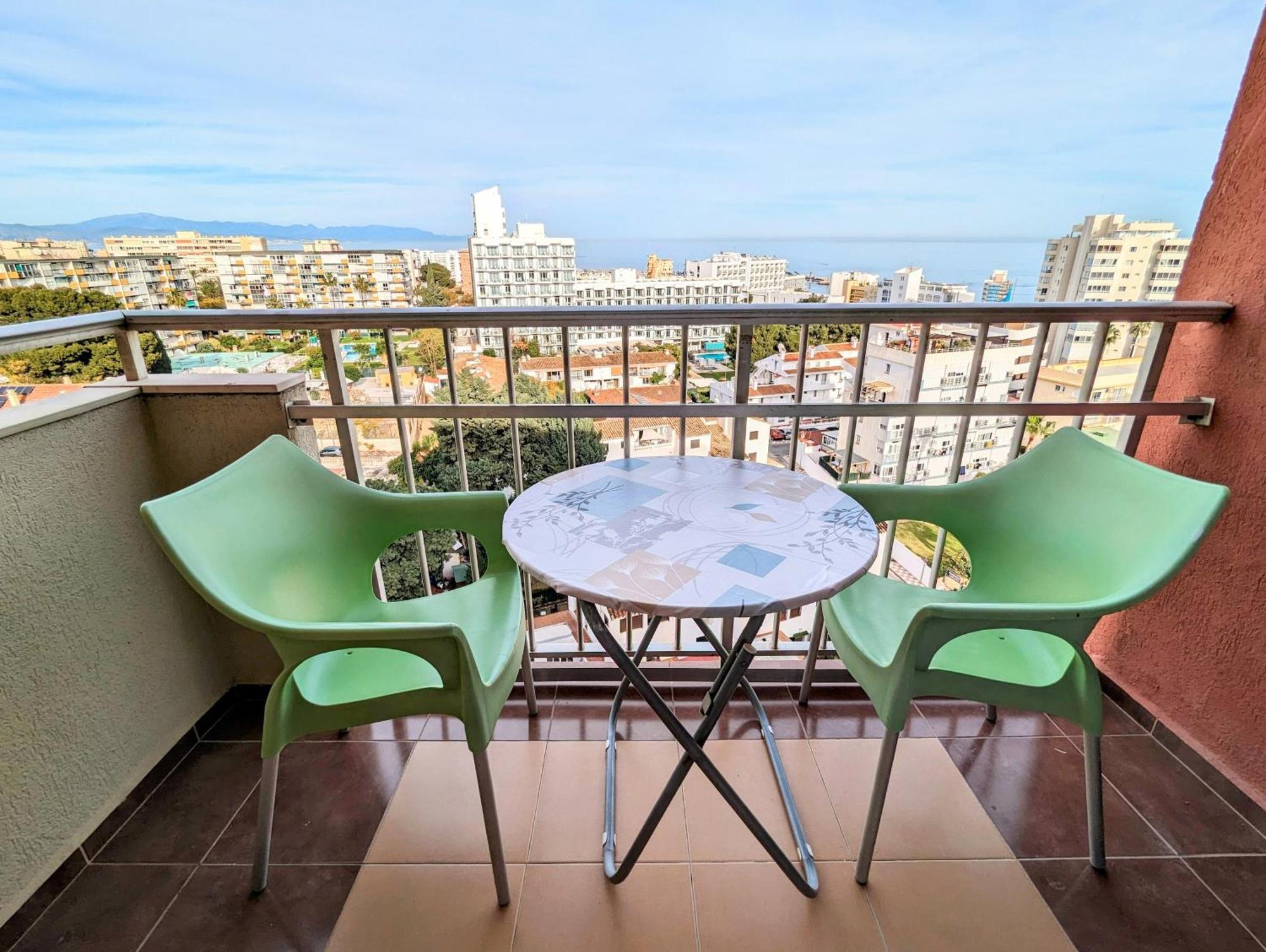 Estudio Jupiter Con Fantasticas Vistas Benalmadena Exterior photo
